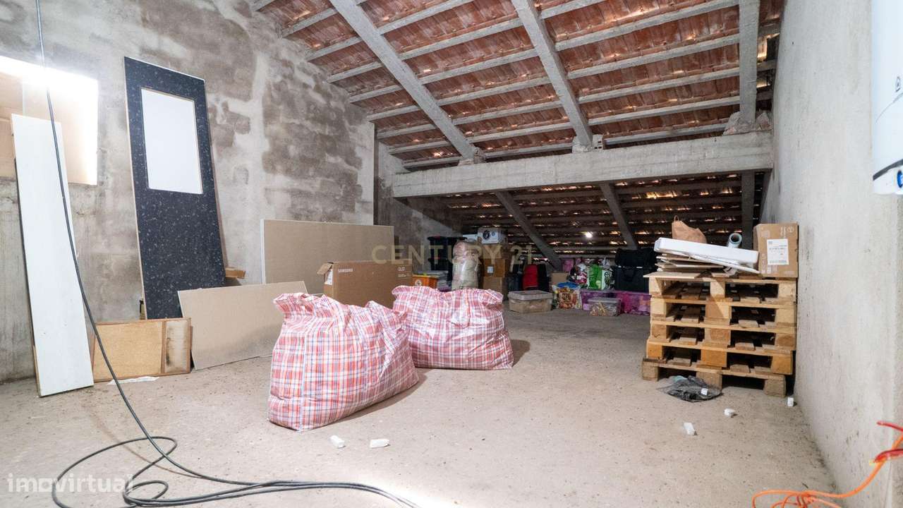 Moradia Renovada em Salvaterra de Magos, Santarém-37