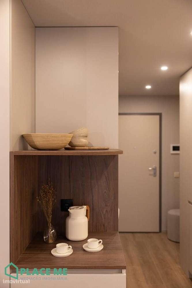 Apartamento T0 NOVO em condomínio fechado junto ao Parque da Rodovia-12