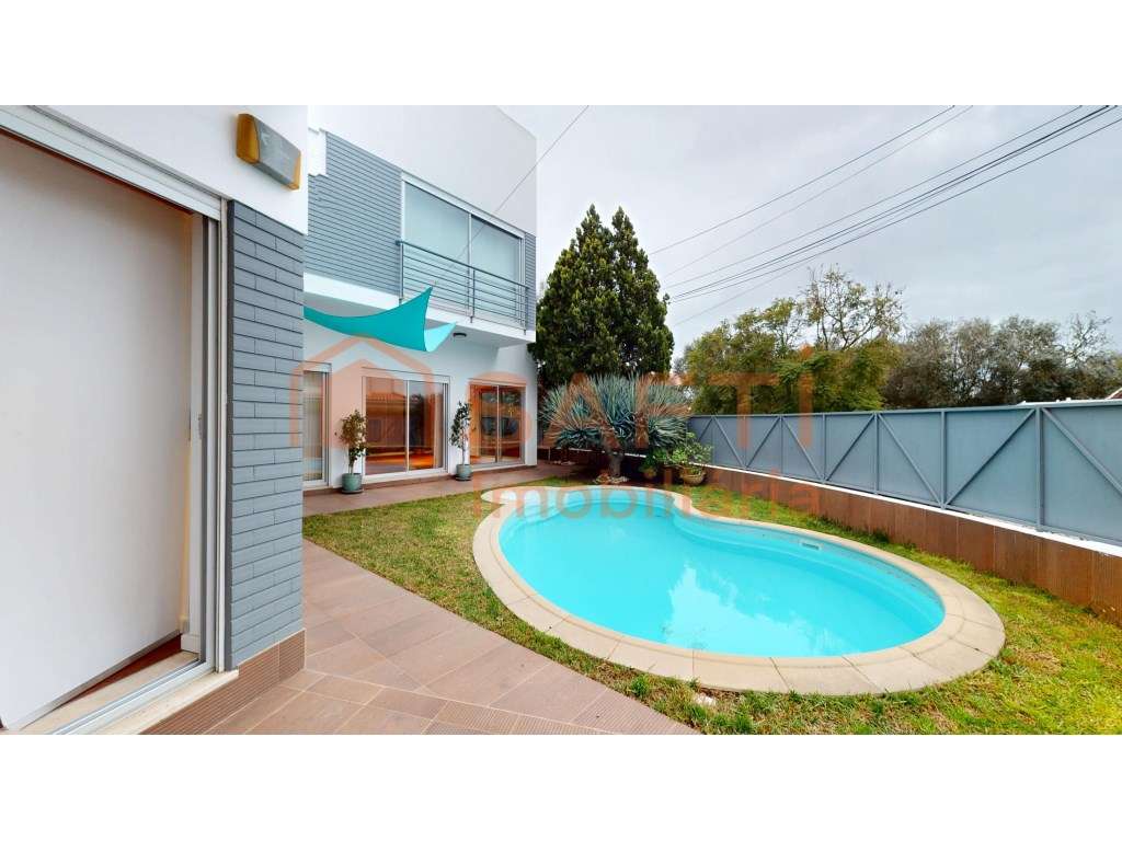 Moradia T5 em Alvor - Grande imagem: 3/41