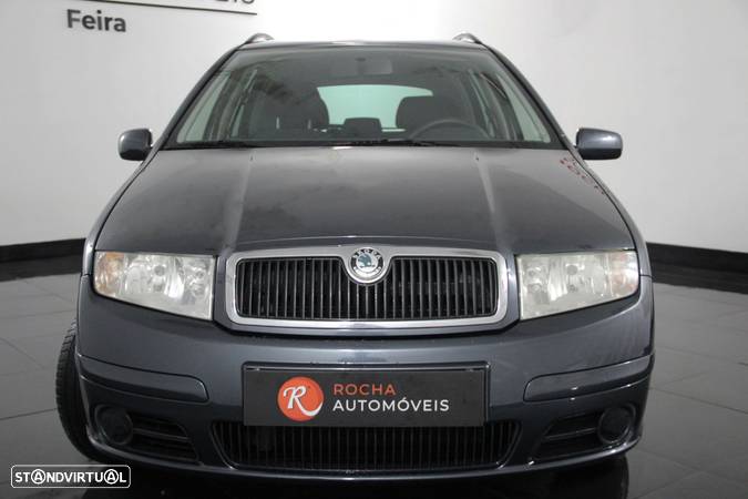 Skoda Fabia Break 1.2 Active - 3