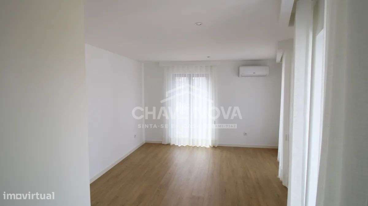 T2 Duplex Novo no Marquês – Porto-12
