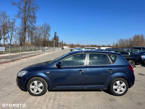 Kia Ceed Cee'd 1.6 Crdi Comfort - 4