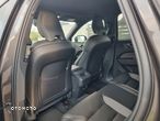 Volvo XC 60 B4 D AWD Plus Dark - 24