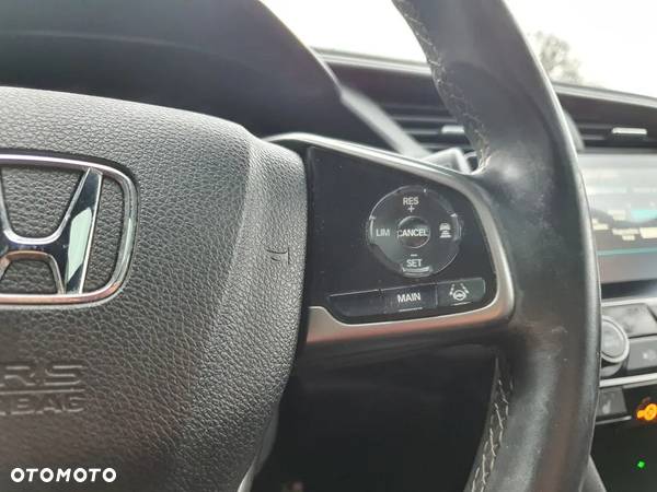 Honda Civic 1.5 i-VTEC Turbo CVT Prestige - 11