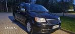 Chrysler Town & Country 3.6 Limited - 29