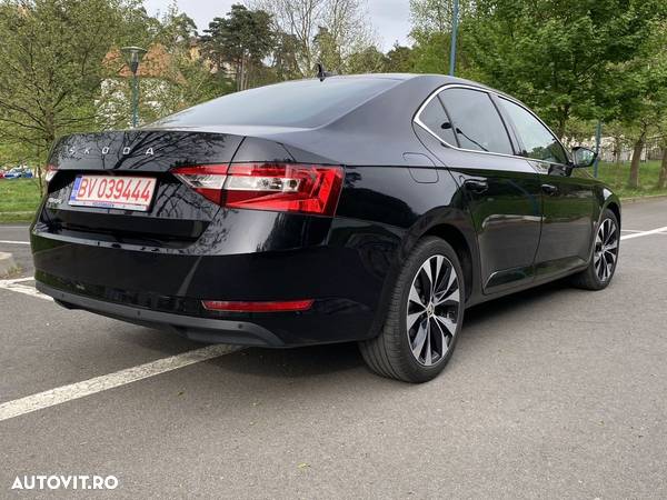 Skoda Superb 2.0 TDI DSG Style - 19