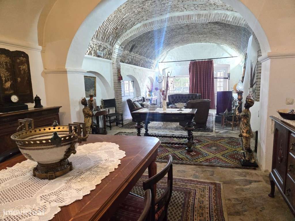 Quinta T5 com vista deslumbrante, a poucos minutos do centro de Elvas-8