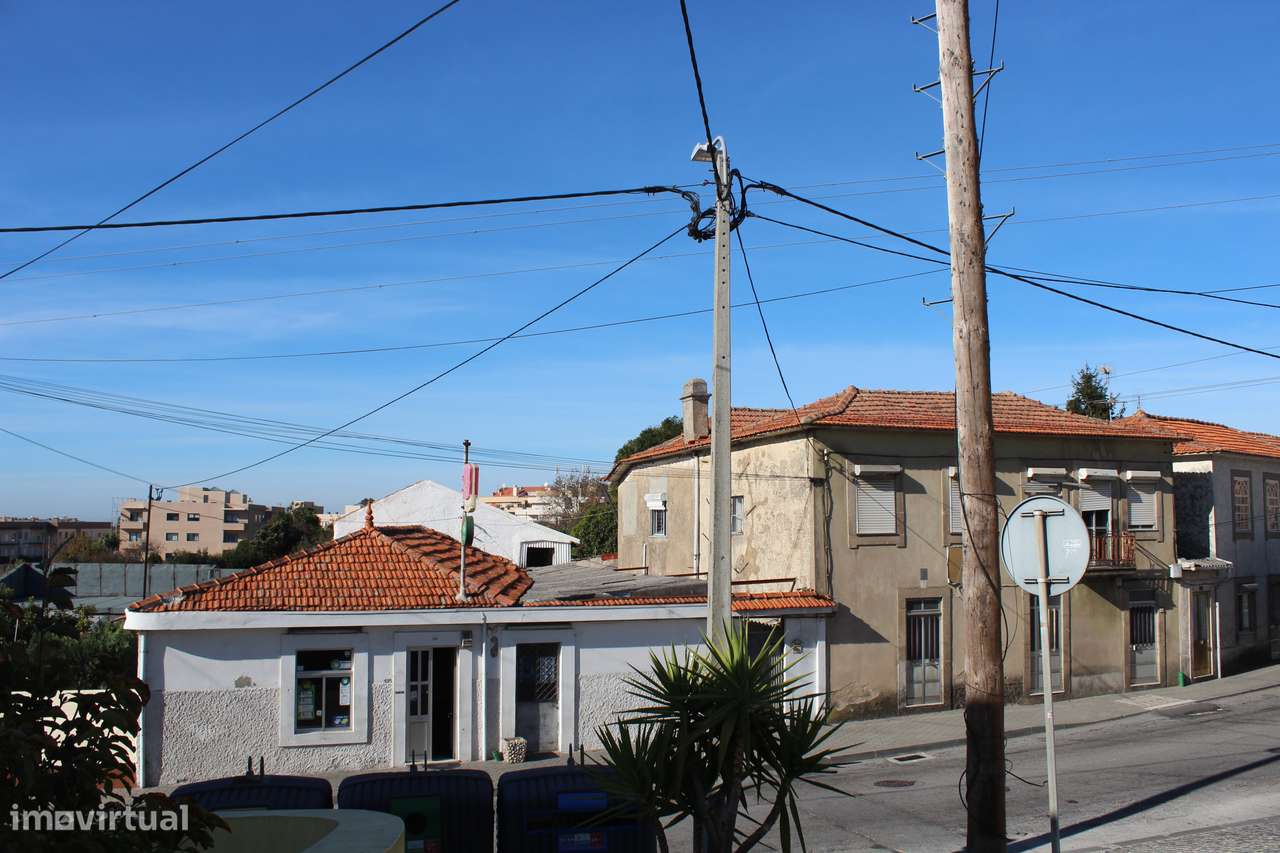 Terreno com casas para reconstrução-5
