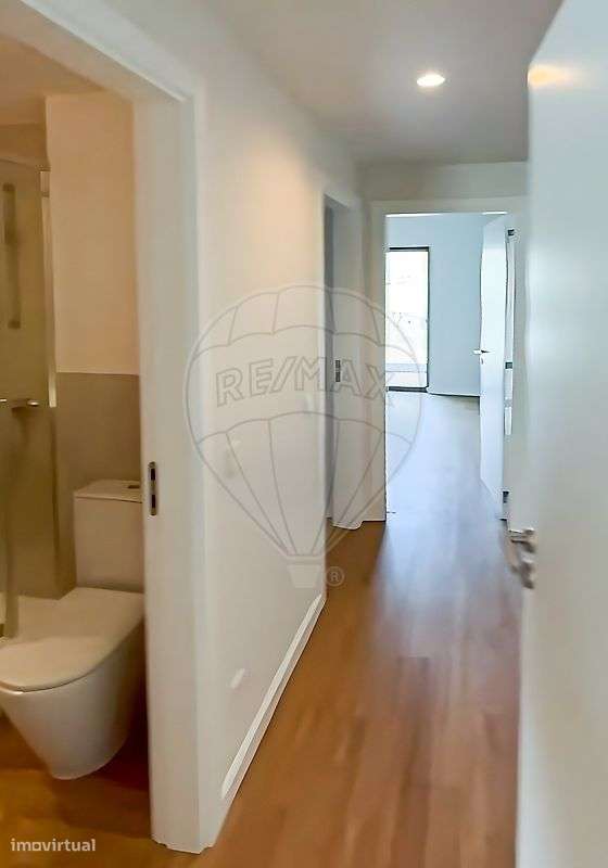 Apartamento T4 para venda - Grande imagem: 2/5