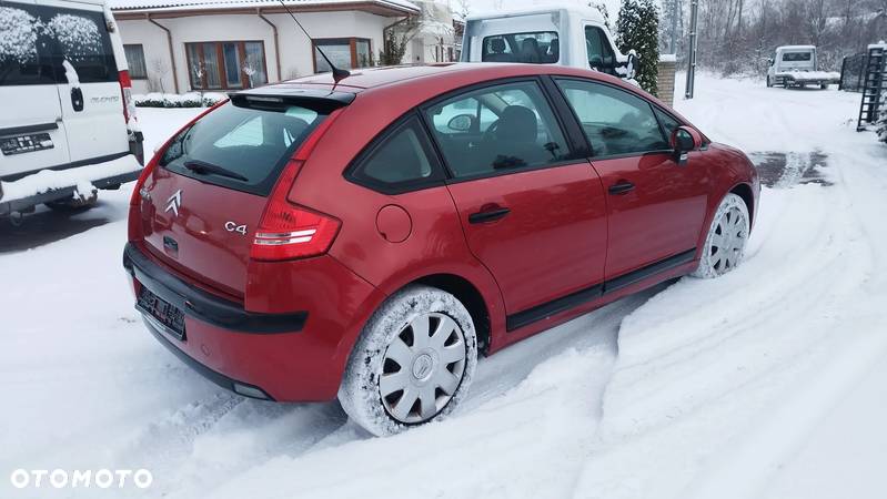 Citroën C4 Coupe 1.4 16V Advance - 5