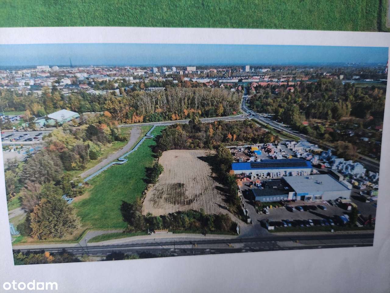 Wynajmę działkę w doskonałej lokalizacji (w sąsiedztwie Hali Arena) - Pełny obrazek: 1/2