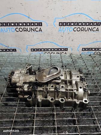 Pompa ulei Citroen C - Crosser 2.2 D 2007 - 2012 156CP 4HN (488) - 3