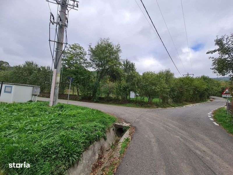 Vand teren intravilan - Imagine principală: 5/7