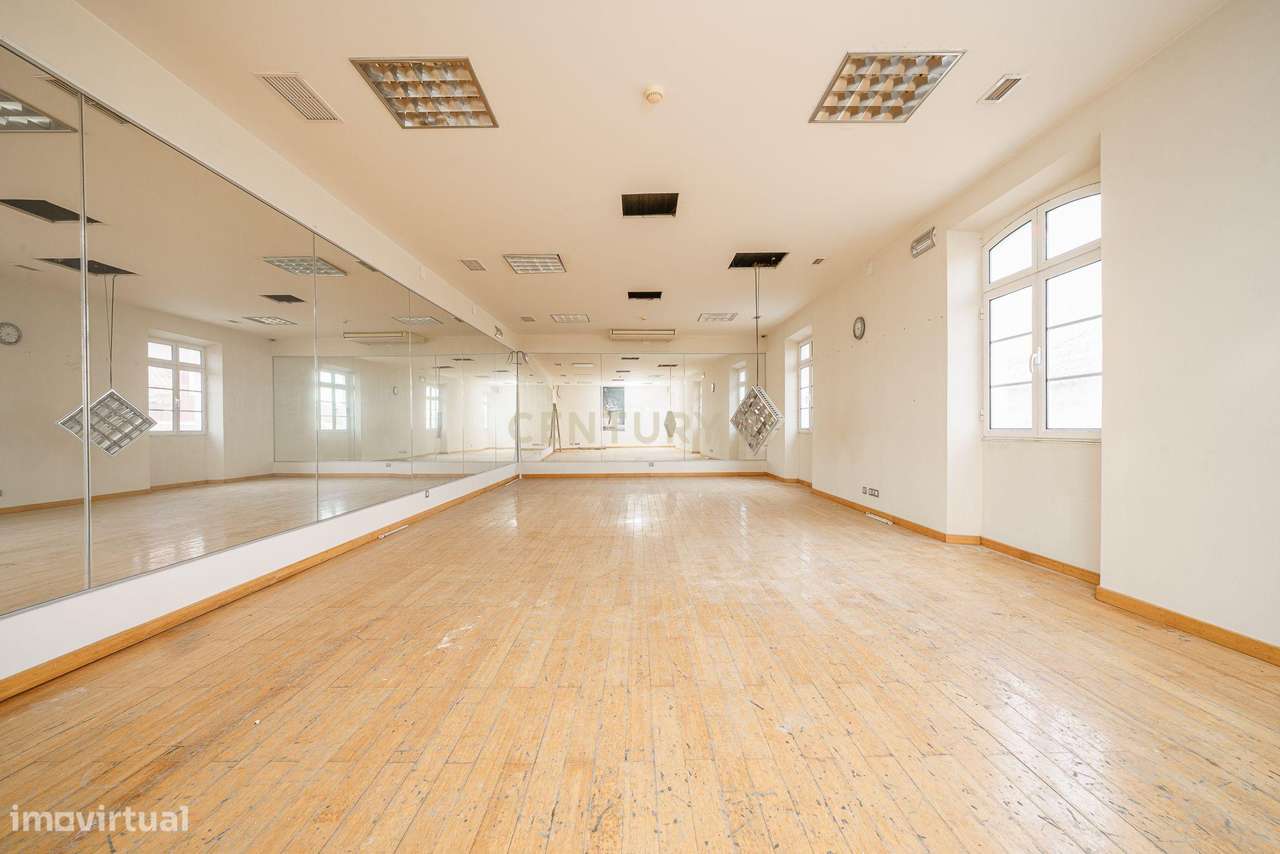 Palacete Chatillon – Um Ícone no Coração de Setúbal-28