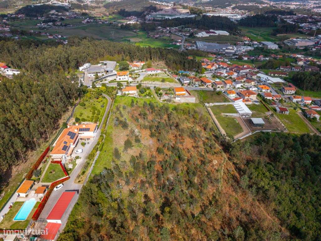 Terreno 7.000 m² | Lordelo - Guimarães-7