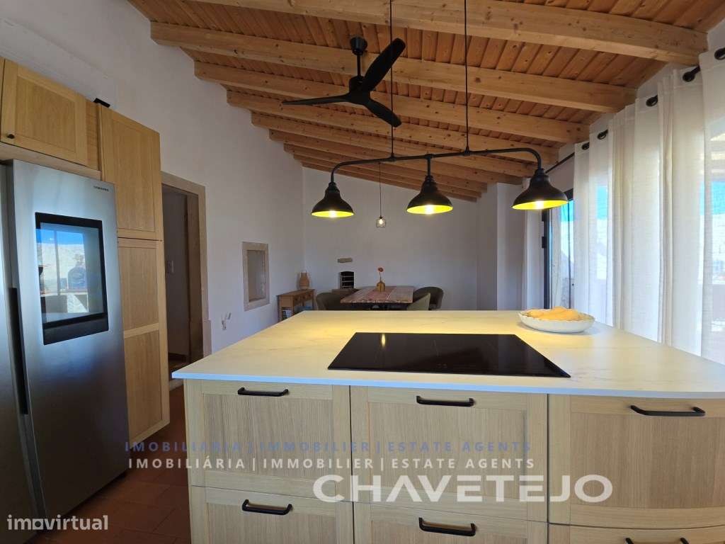 Charmosa moradia T3 em pedra para venda perto de Chãos Ferreira do ...-27