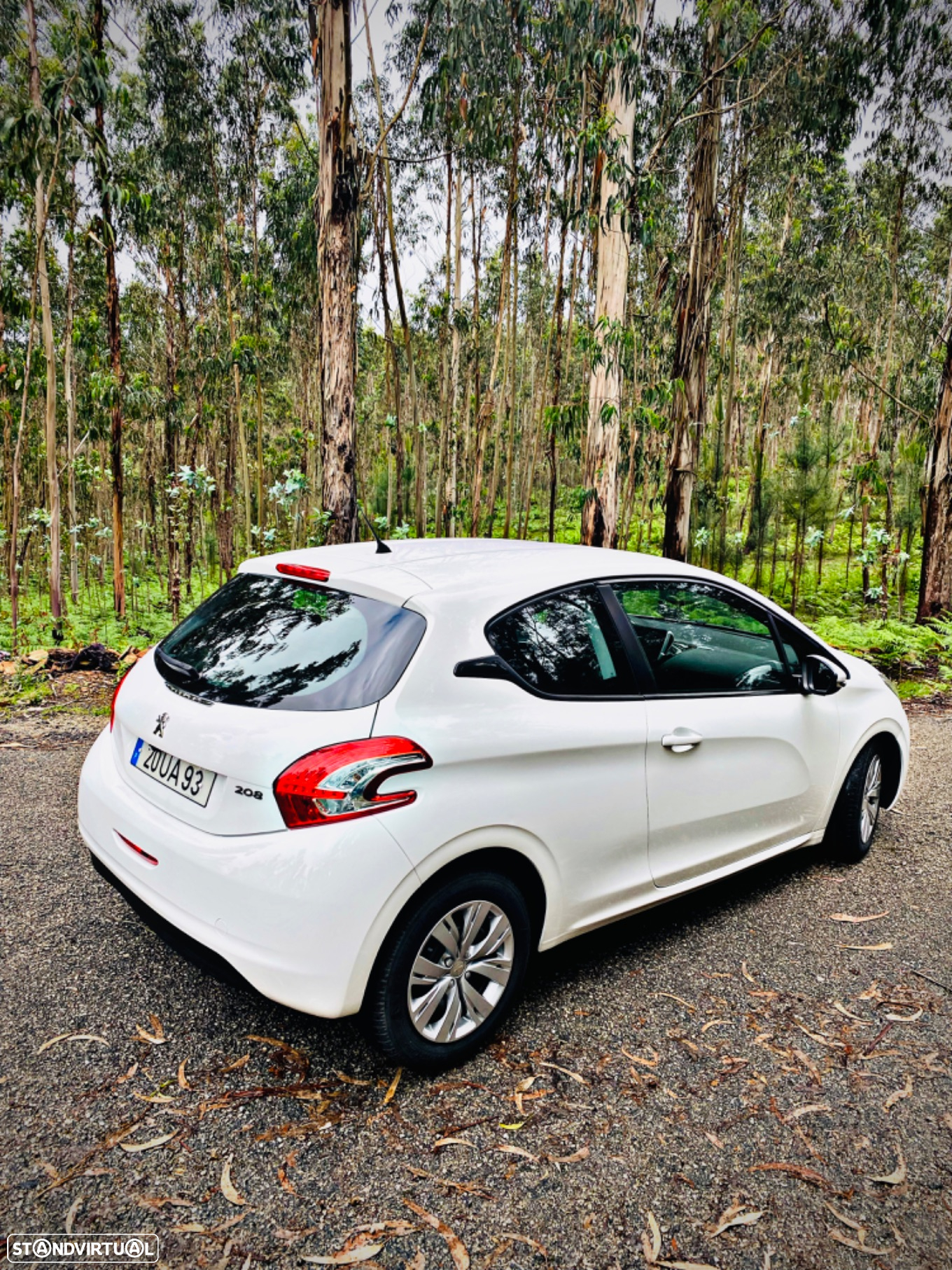 Peugeot 208 1.4 HDi Allure - 3