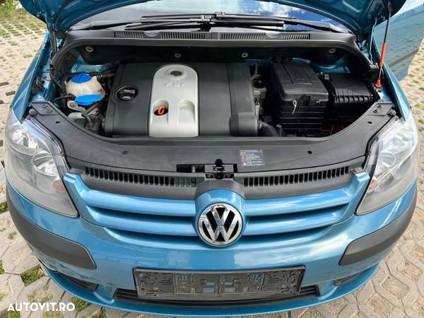 Volkswagen Golf Plus 1.6 FSI Comfortline - 8