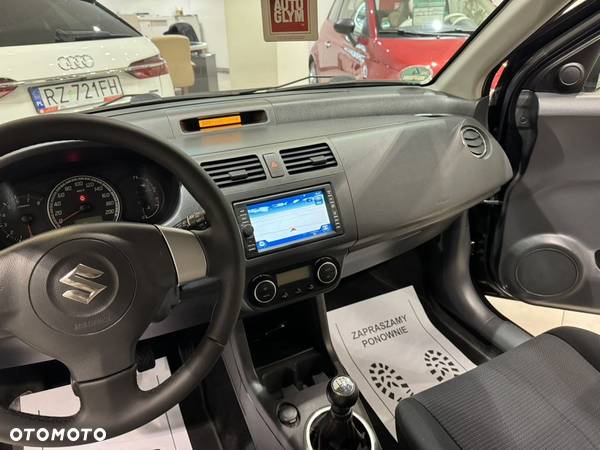 Suzuki Swift 1.3 Comfort - 24