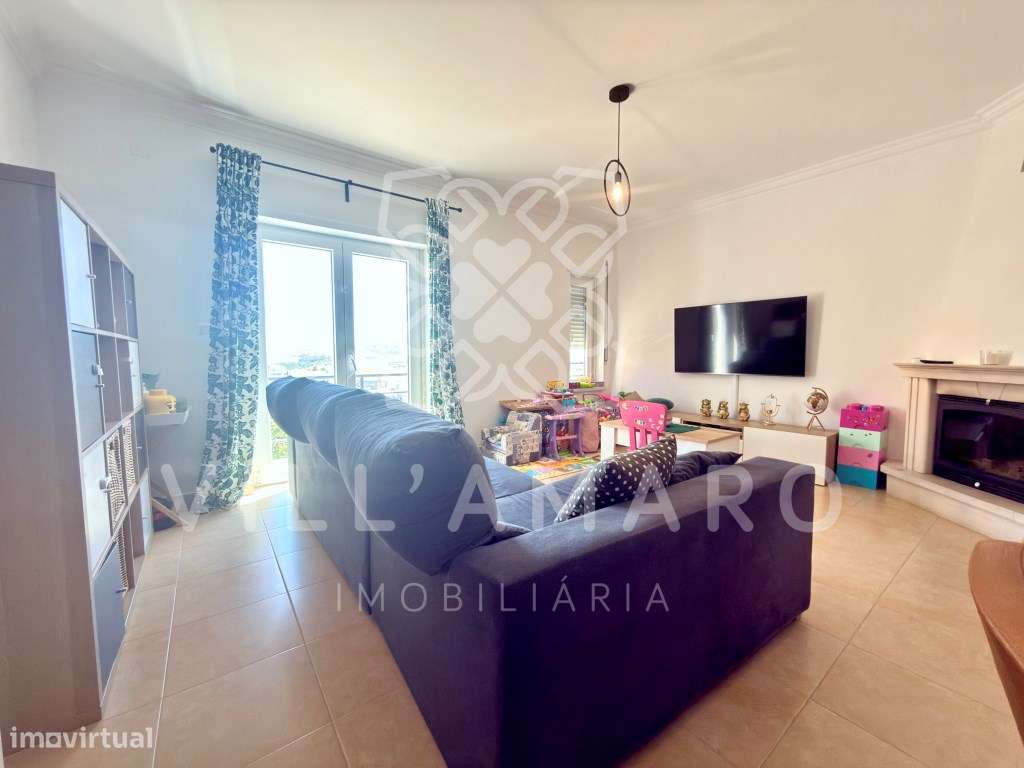 Apartamento T2 + 1, suíte, varandas, elevador e parqueamento na Mal...-8