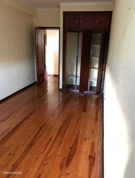 T3 com garagem para Arrendamento em Poiares – Santo André | Coimbra - Grande imagem: 5/8