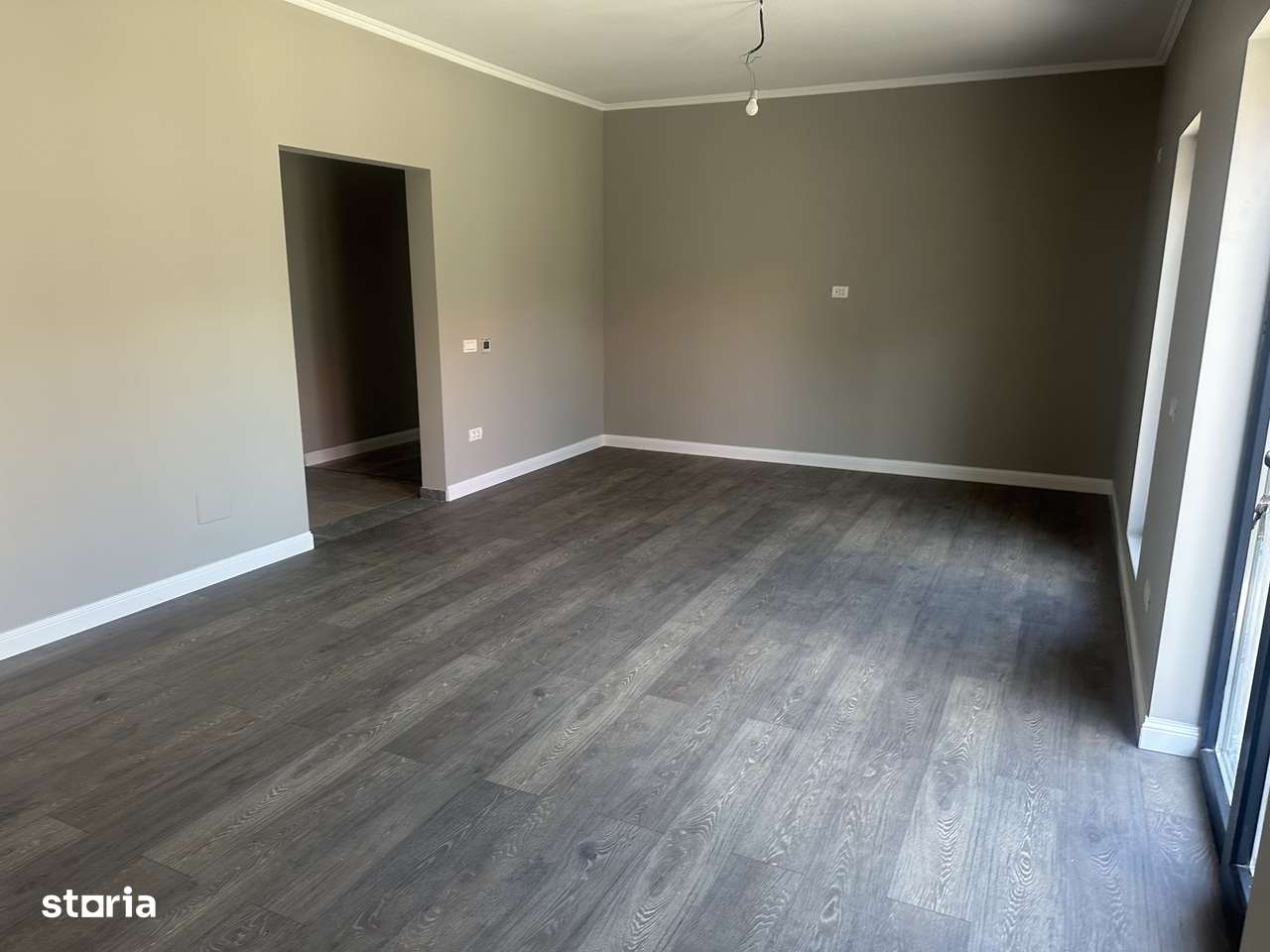 Casă cu Teren 530 Parter - Imagine principală: 3/10