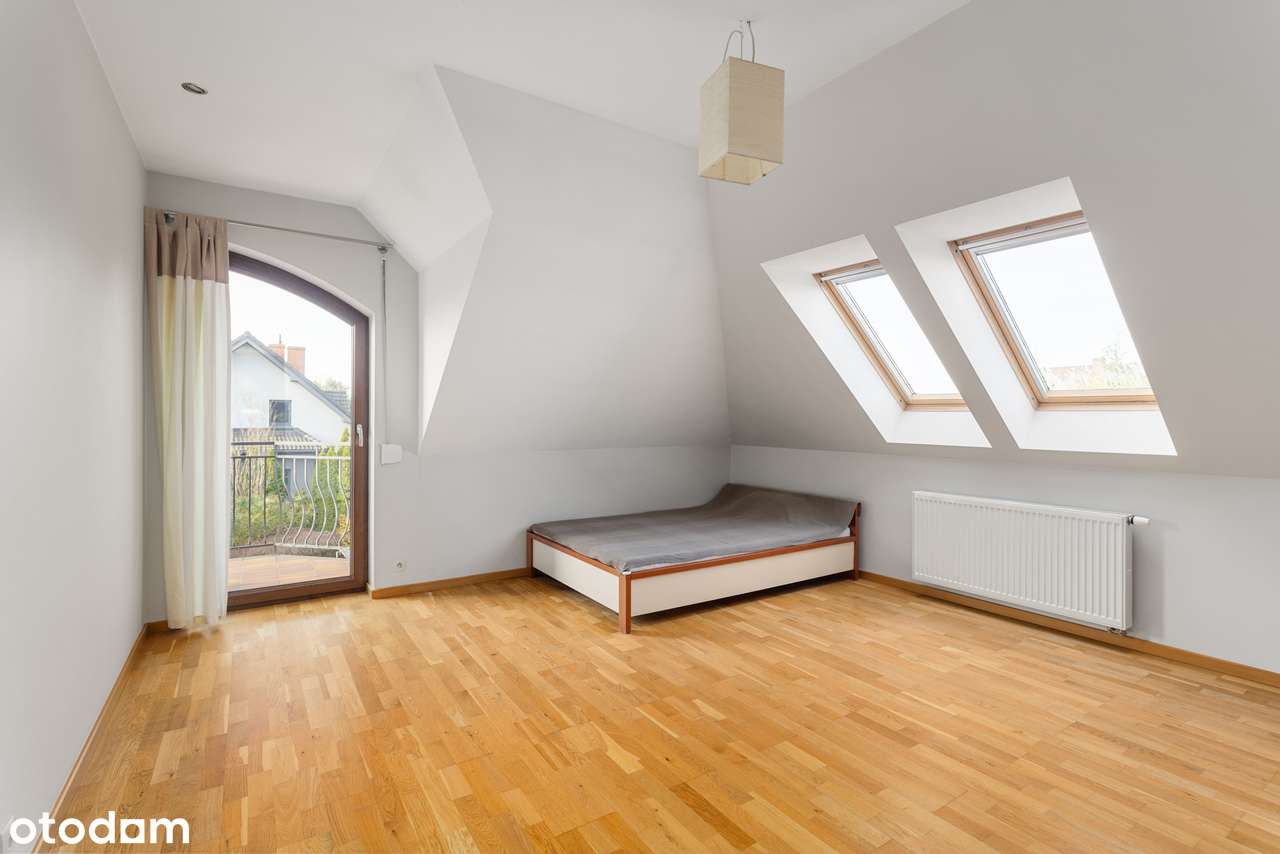 Przestronny LUKSUSOWY dom wolnostojący z wyjątkowym ogrodem!-8