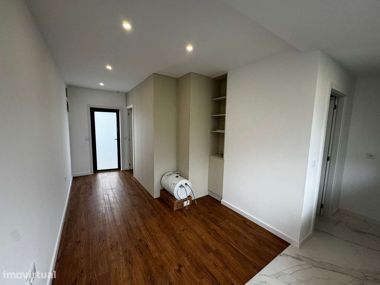 Arrendamento Casinha T1 Mobilada – Centro de Guimarães - Grande imagem: 5/11