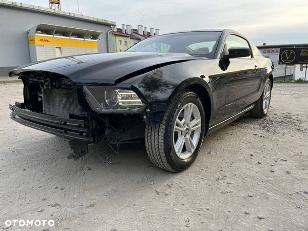 Ford Mustang 3.7 V6 - 2