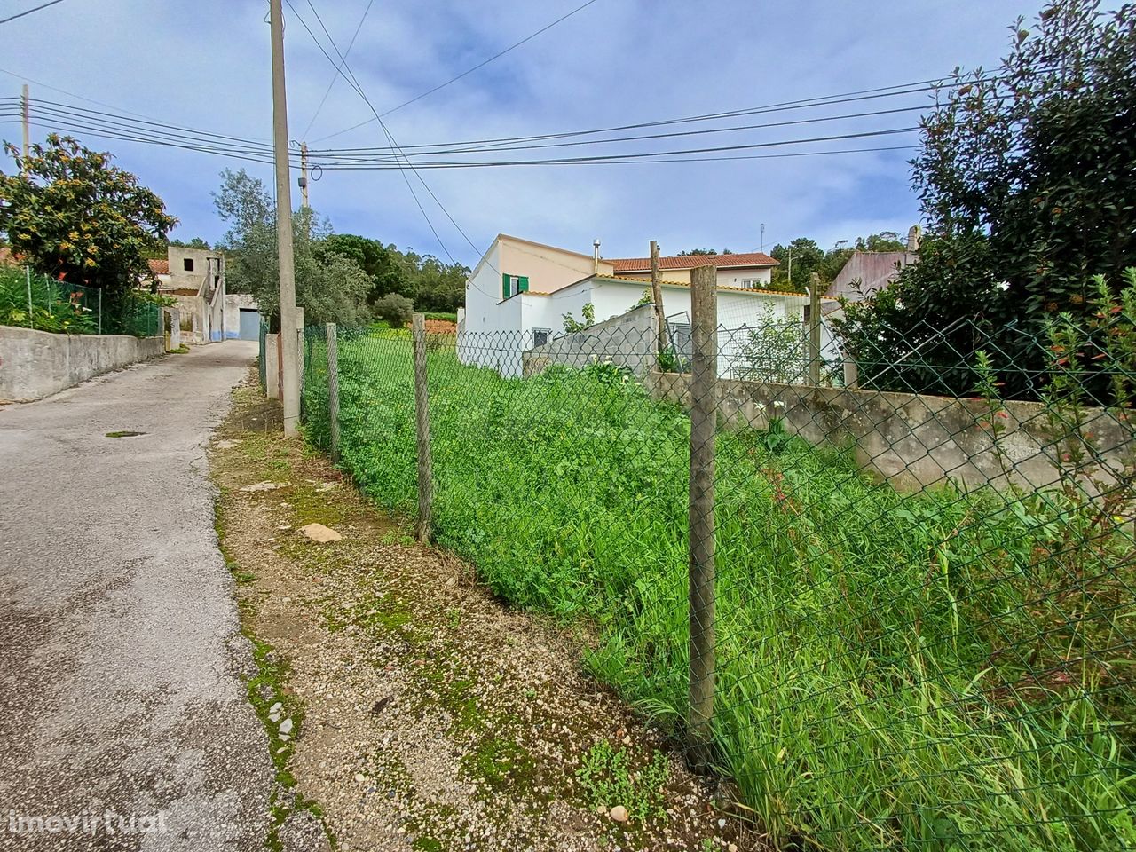 Terreno Urbano 2279m2 em Maiorga, Alcobaça