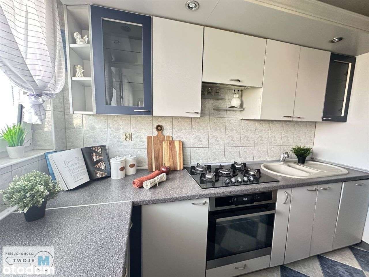 4 pokojowe mieszkanie z balkonem - Osiedle Ksm-8