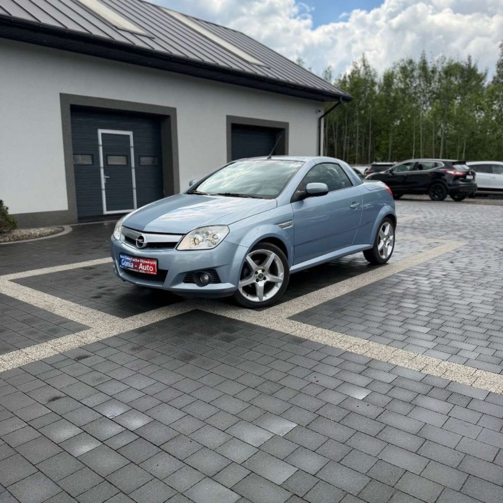 Opel Tigra II (2004-2009) 2005