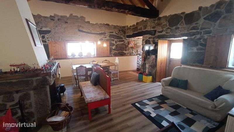 Casa Rústica Recuperada em Montalegre - Grande imagem: 4/12