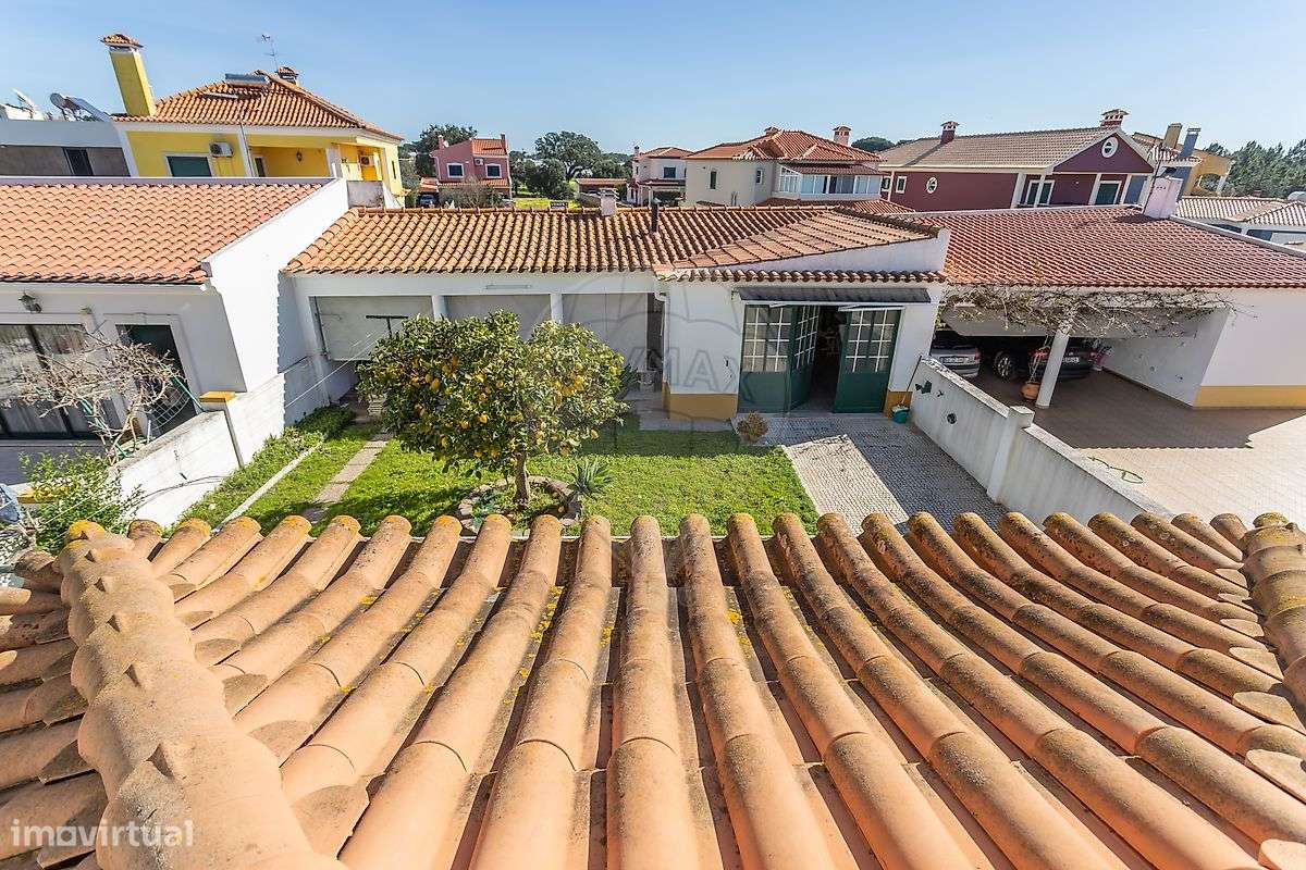 Moradia T4 para venda-10