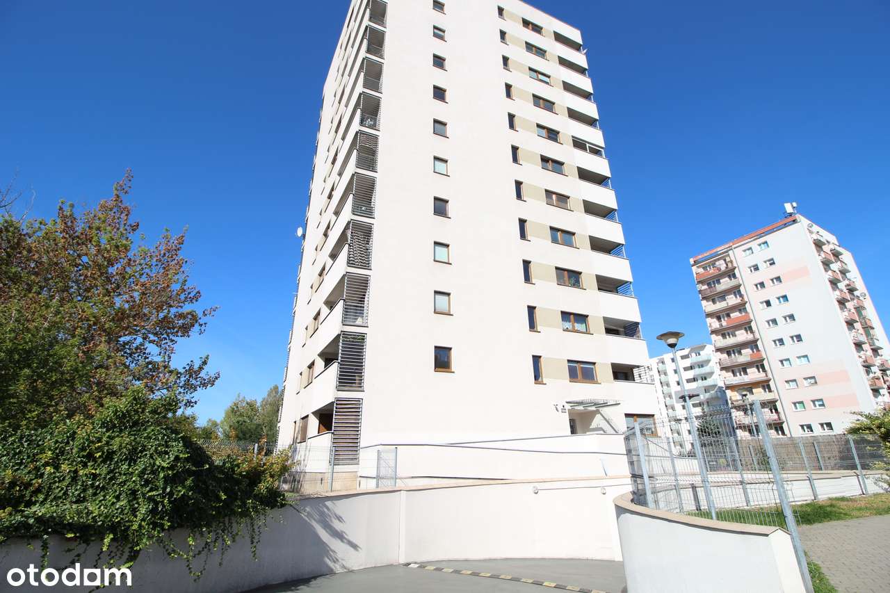 Jeżyce Os. Lotnictwa Apartament z panoramicznymi widokami-15