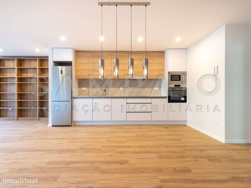 Apartamento T2 - Valbom - Renovado!-5