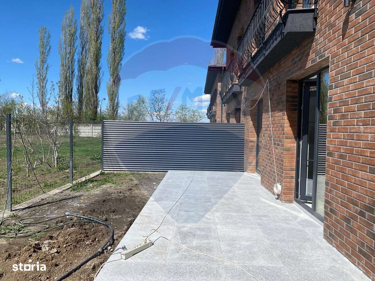 DE VANZARE Vila tip Quadruplex OTOPENI-16