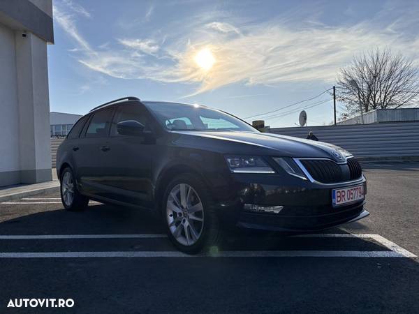 Skoda Octavia 2.0 TDI DSG Ambition - 6