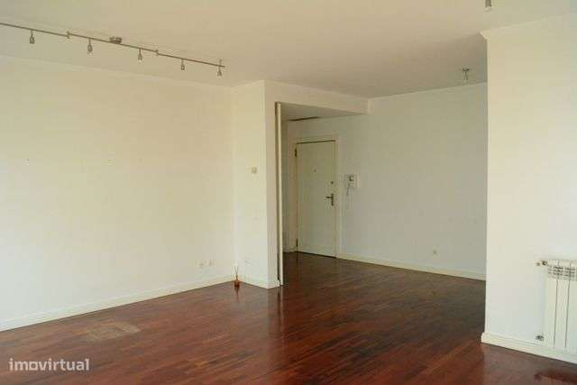 T1 Matosinhos, 1ª linha de mar - Grande imagem: 3/10