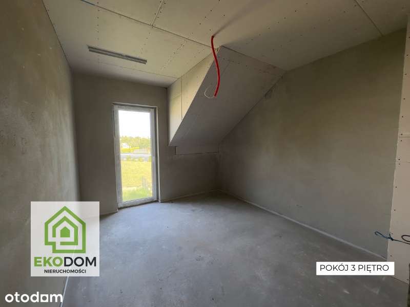 Nowoczesny dom w zabudowie bliźniaczej – ostatni dostępny!-15