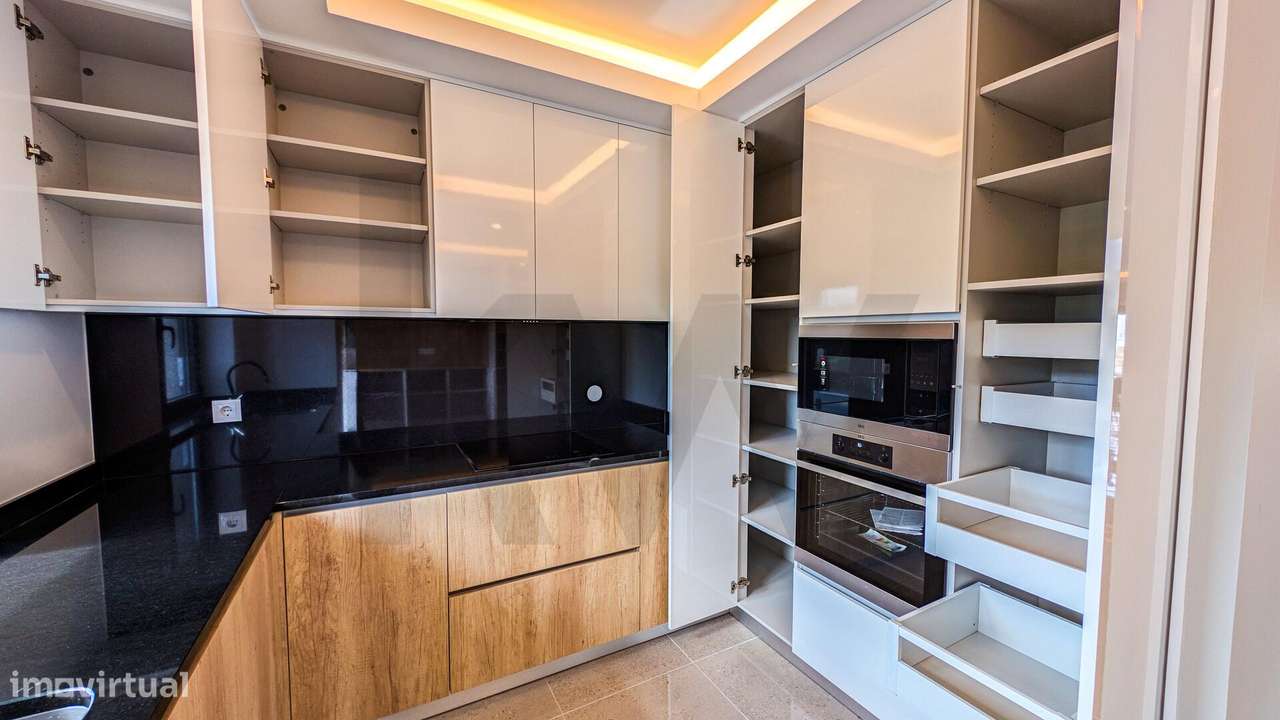 Moradia nova T4+2 Mobilada com Vista Montanha em Lordelo – Vila Real-32