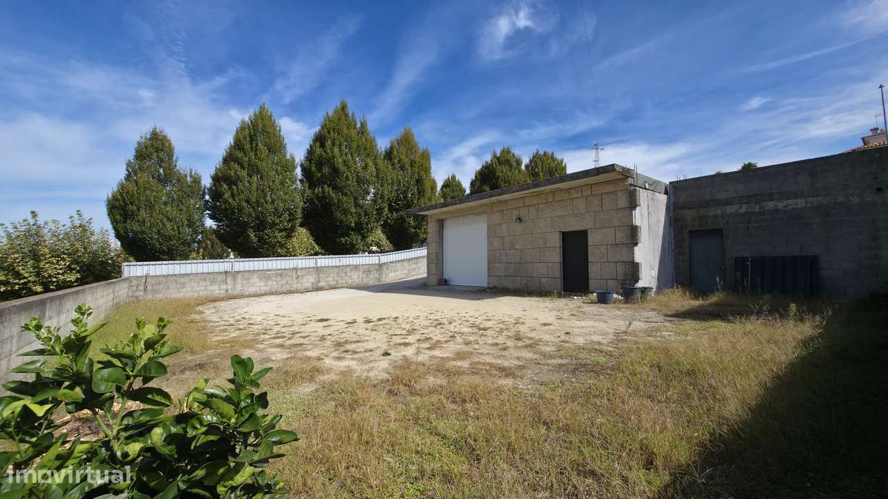 Lote de terreno c/ benfeitorias Vila Verde Felgueiras-10