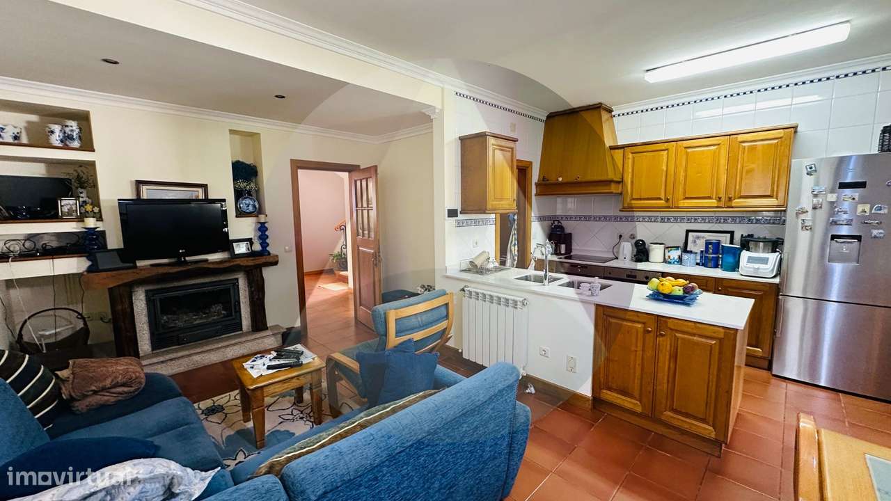 Fantástica moradia T6 c/ piscina-4