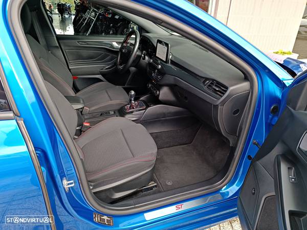 Ford Focus SW 1.5 EcoBlue S&S ST-LINE DESIGN - 30