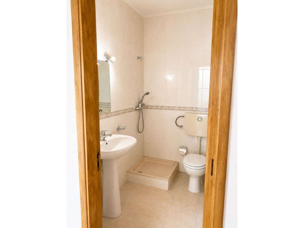 Apartamento T3 com garagem em Canidelo-10