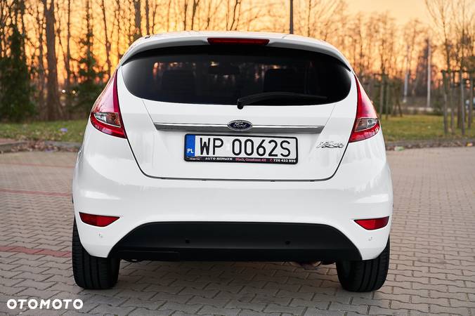 Ford Fiesta - 11