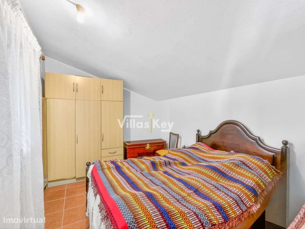 Moradia T3 com Duas Entradas - Vila do Bispo-10