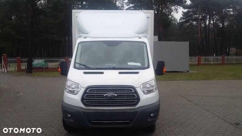 Owiewka, Spoiler dachowy Ford Transit - 5