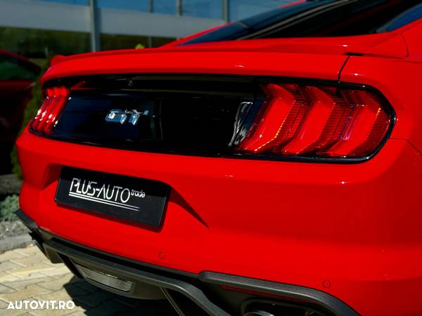 Ford Mustang - 9