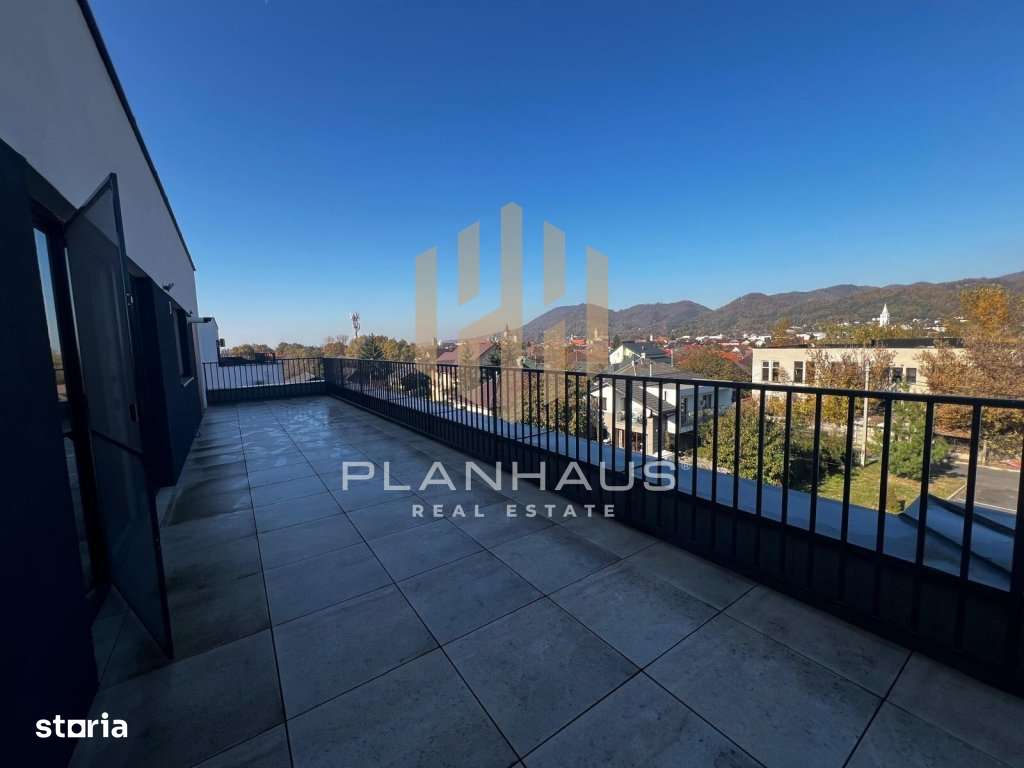 Apartament 3 camere ,Penthouse ,Centrul vechi Baia Mare - Imagine principală: 5/18
